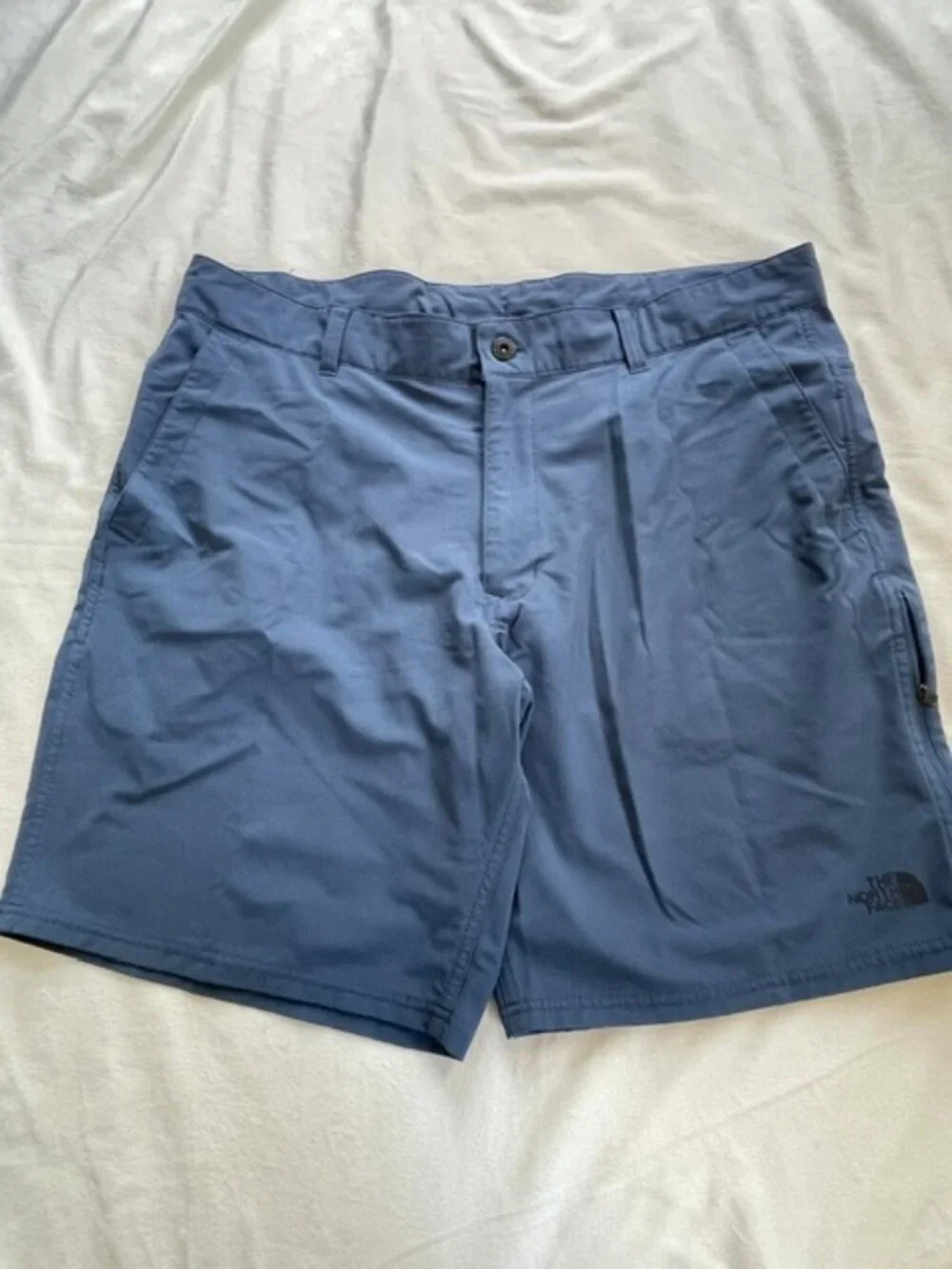 The North Face Men's Flashdry Activewear Short Pants, Blue, Size 38